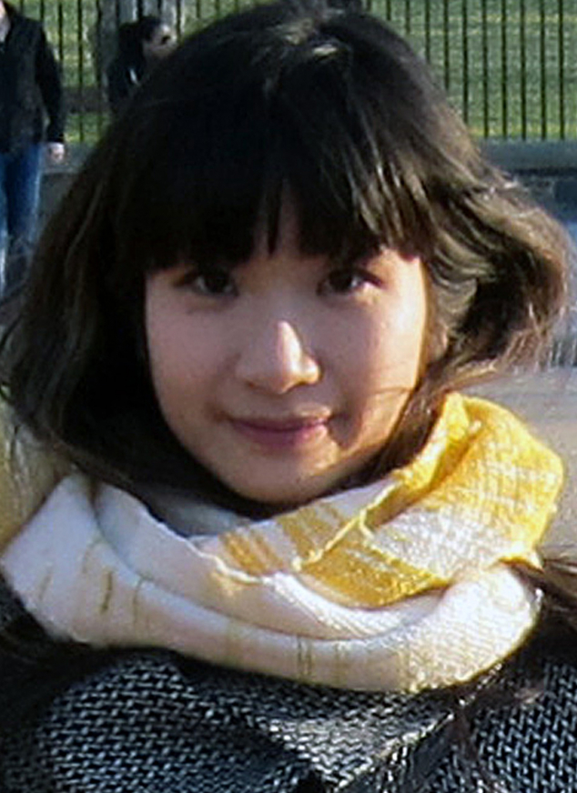 Artist Ari Tabei