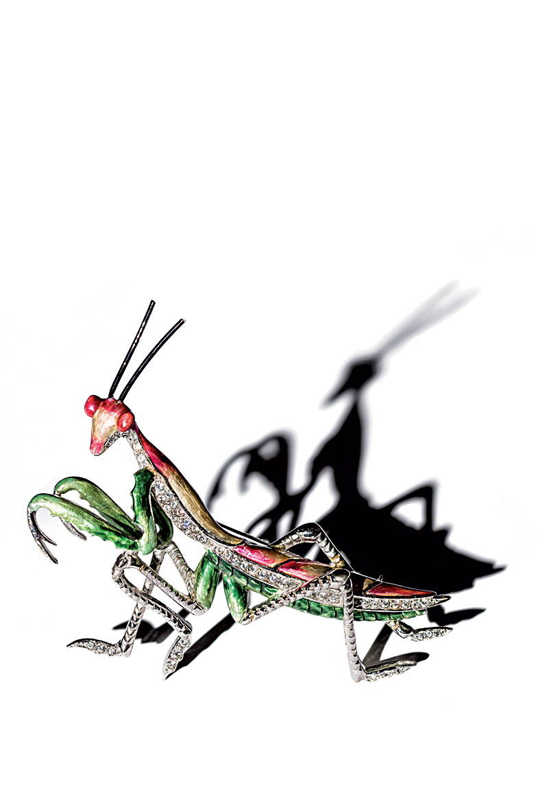 Marcel Boucher (1941), United States: “Praying Mantis” brooch. Colored enamel, rhinestones, rhodium plated. Signed MB Pat. Pend. © Pablo Esteva