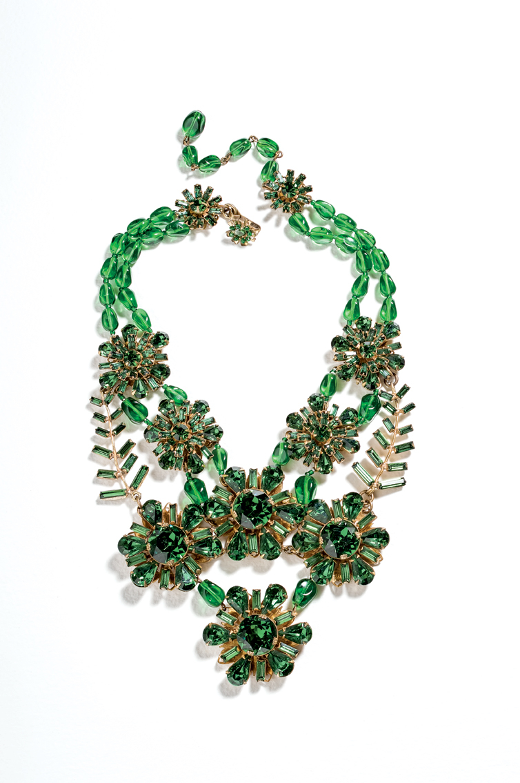 Miriam Haskell (1954), United States; designer: Frank Hess: Bib necklace. Glass beads, rhinestones, gold plated.