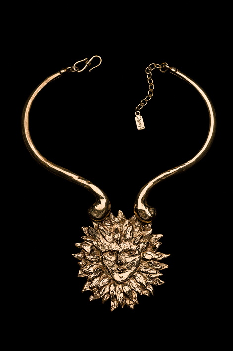 Yves Saint Laurent (circa 1980s), United States: Face torque necklace. Gold plated. Signed YSL. © Pablo Esteva