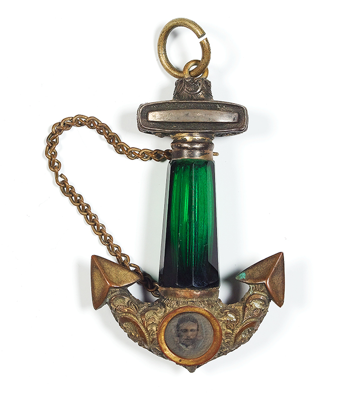 Artist Unknown, Anchor-Shaped Vinaigrette (pendant), ca. 1855: Ambrotype, silver plate, glass, 3 x 2 x 1/2 in. (7.6 x 5.1 x 1.3 cm), Collection of Daile Kaplan, Photo credit: Matthew Starr