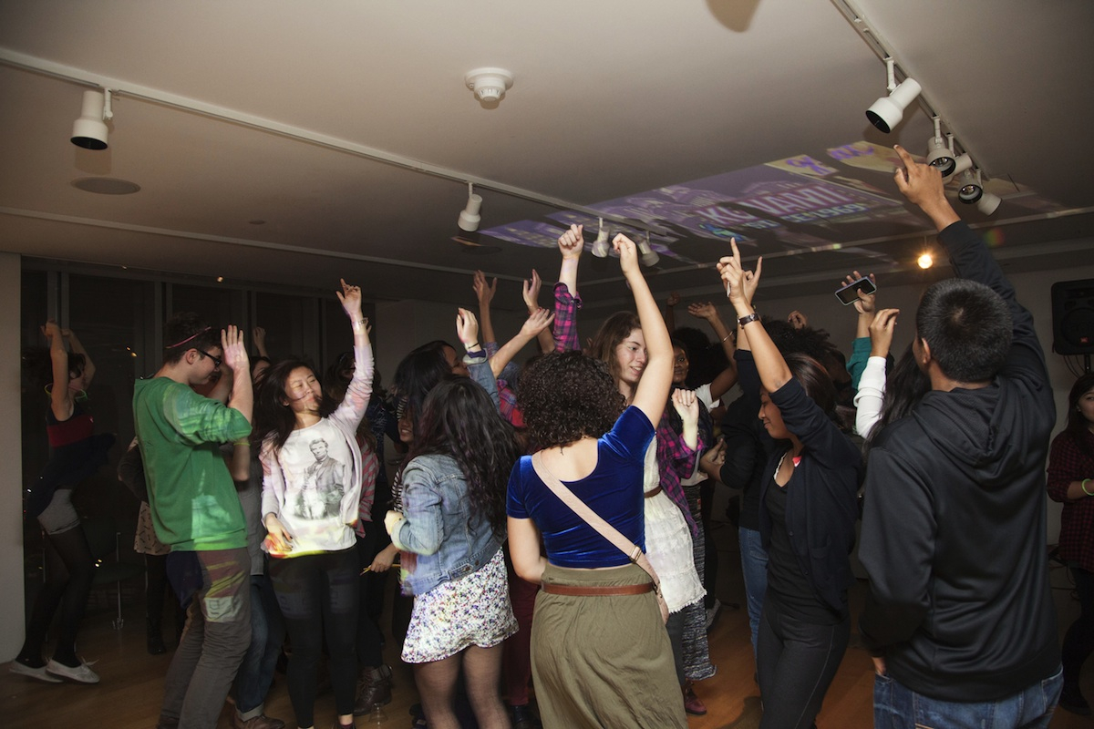 teen night dance party!: teen night dance party!